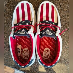 Hey Dude Kids 6Y (Women's 6.5/7) American Flag Edition